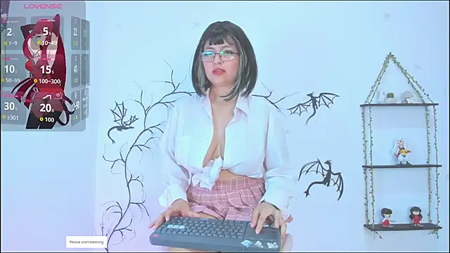 Miaengels  online show from January 9, 12:02 am