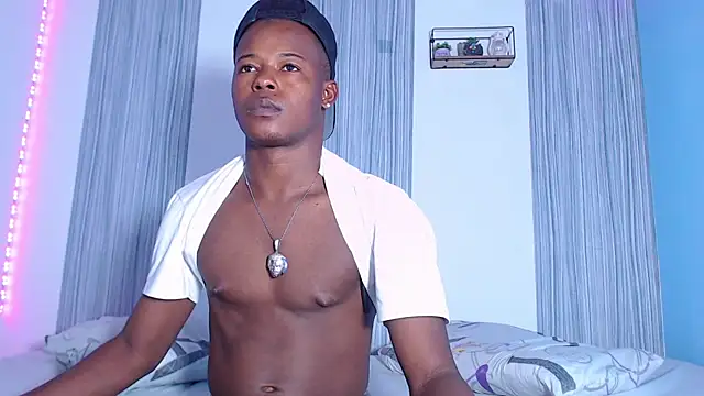 Dark stallionX online show from November 27, 3:19 am