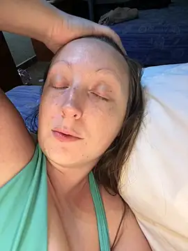 allnaturalmermaid online show from December 16, 5:01 am