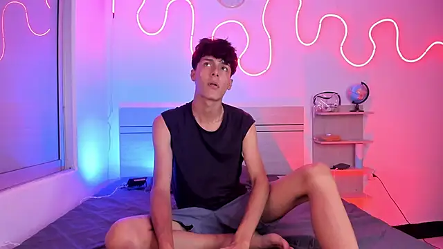 luccas ferreira online show from October 28, 7:16 pm