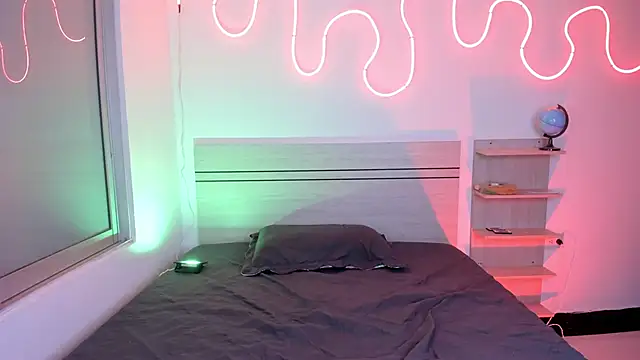 luccas ferreira online show from November 10, 7:13 pm