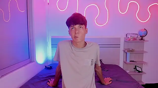 luccas ferreira online show from November 17, 7:08 pm