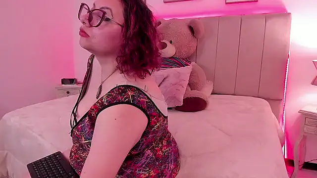 sam von tess online show from November 5, 4:23 am