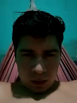 Snapshot of Travieso_loco9 chatting on October 25, 2:19 am Travieso loco9 online show from October 25, 2:19 am