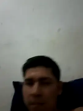 Snapshot of Travieso_loco9 chatting on March 14, 1:34 am Travieso loco9 online show from March 14, 1:34 am