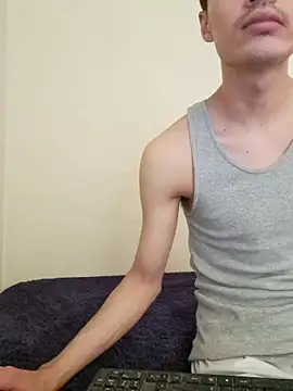 DanielTorres1 online show from May 7, 10:04 pm