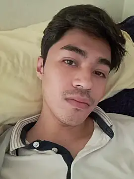 DanielTorres1 online show from May 13, 6:27 pm