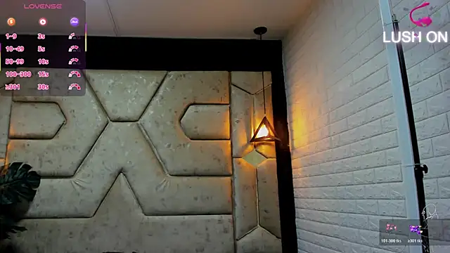 Julieta Slav3 online show from March 31, 9:26 pm