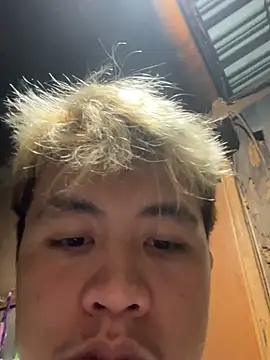 ur fucking rolly online show from March 16, 2:43 pm