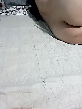 tulip-bae online show from October 7, 3:25 am