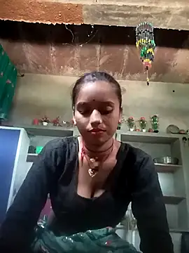 Snapshot of Cuty_kanchna chatting on October 9, 6:11 am Cuty kanchna online show from October 9, 6:11 am