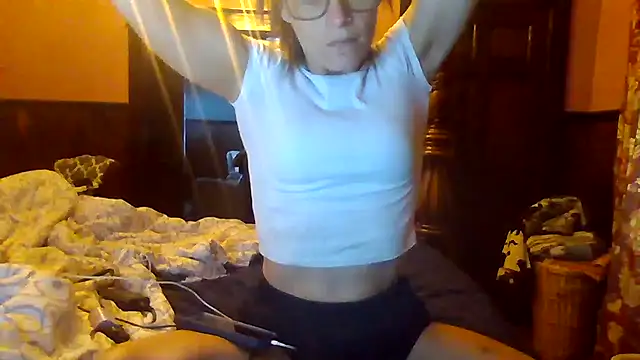 Rileyy7tk online show from October 29, 6:09 pm