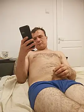viktor1992-1-1 online show from July 21, 7:49 pm