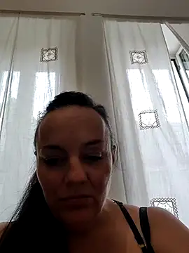 Snapshot of pasajuis chatting on October 15, 9:09 am pasajuis online show from October 15, 9:09 am