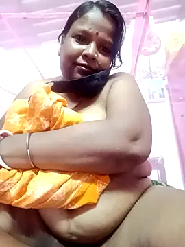 Snapshot of golugulu2024 chatting on November 20, 7:24 pm golugulu2024 online show from November 20, 7:24 pm