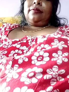 Snapshot of golugulu2024 chatting on November 21, 9:41 am golugulu2024 online show from November 21, 9:41 am