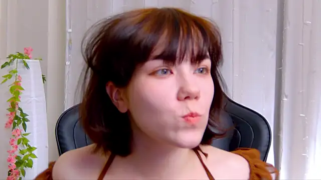 Snapshot of Kelly_foox chatting on October 11, 8:46 am Kelly foox online show from October 11, 8:46 am