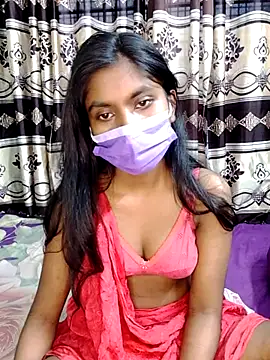 Snapshot of hottywife-03 chatting on February 24, 11:30 am hottywife-03 online show from February 24, 11:30 am