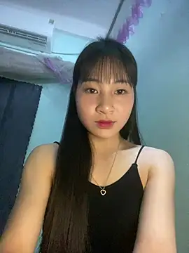 banlinh004 online show from April 14, 2:12 pm