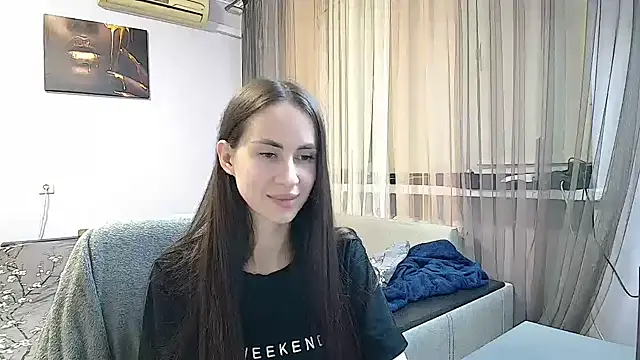 Snapshot of Chloe_Skims chatting on October 12, 4:39 pm Chloe Skims online show from October 12, 4:39 pm