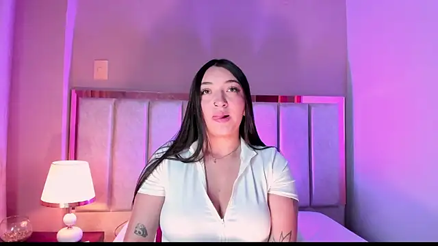 Snapshot of LilithEsme chatting on December 15, 10:36 pm LilithEsme online show from December 15, 10:36 pm