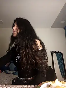 caramel doll   online show from October 10, 2:21 am