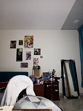 caramel doll   online show from October 16, 1:06 am