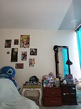 caramel doll   online show from November 27, 7:27 pm