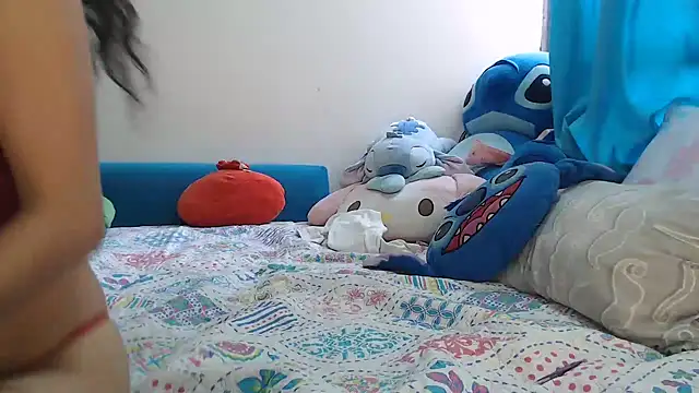 caramel doll   online show from March 17, 10:02 pm