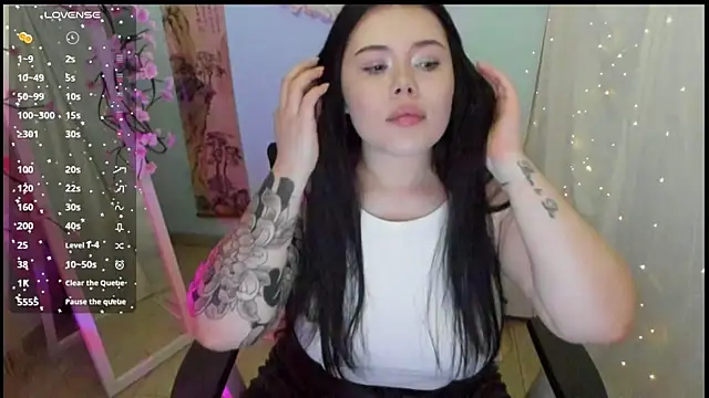 Mona Esty online show from April 9, 6:13 am