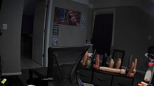 Michigan9000 online show from October 23, 5:29 am