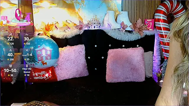 Snapshot of sthephylittle chatting on December 17, 7:31 pm sthephylittle online show from December 17, 7:31 pm