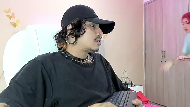 Snapshot of Kaoz_23_ chatting on October 20, 2:45 am Kaoz 23  online show from October 20, 2:45 am