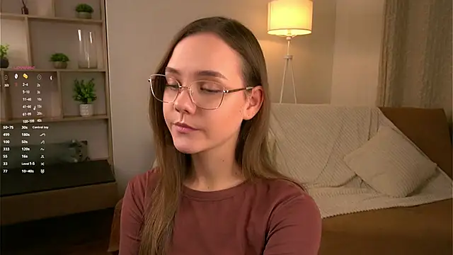 SweetSaraPie online show from January 6, 5:49 pm