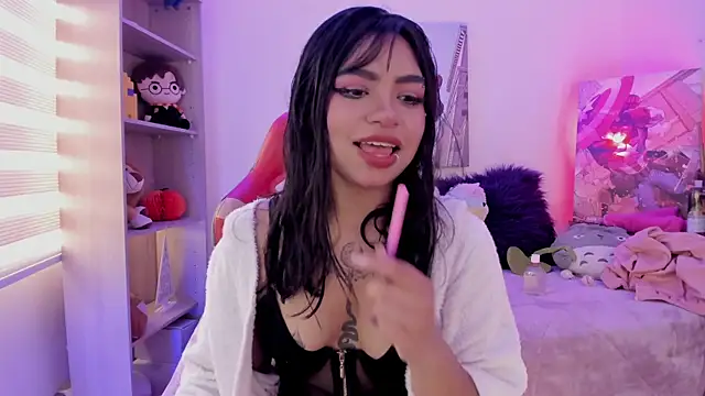 emma soffia online show from November 28, 6:43 pm