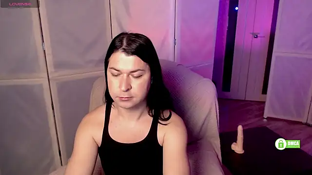 Snapshot of micromouse_mo chatting on December 4, 9:46 pm micromouse mo online show from December 4, 9:46 pm