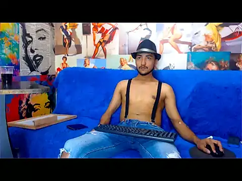 Snapshot of dazo_vnzl12 chatting on October 10, 5:45 pm dazo vnzl12 online show from October 10, 5:45 pm