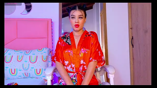 BabyDollvibes online show from December 4, 6:05 pm