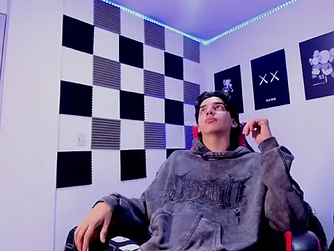 jeycobb online show from January 16, 11:25 am