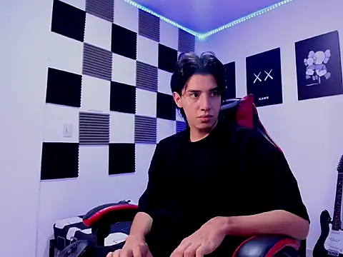 jeycobb online show from January 18, 2:10 pm