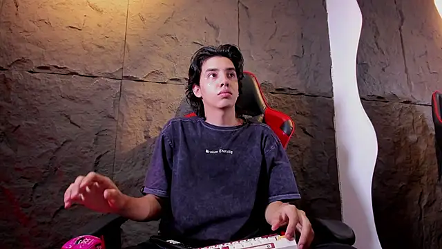 jeycobb online show from March 13, 11:39 am