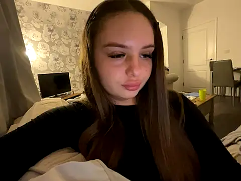 EllaStarrxxx online show from October 7, 11:02 pm