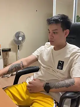 latava online show from November 6, 4:08 pm