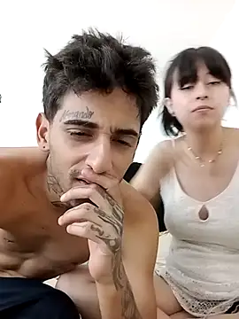 Snapshot of sombralovers chatting on April 10, 3:56 am sombralovers online show from April 10, 3:56 am