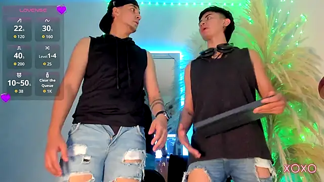 Snapshot of daveel_blaze chatting on October 4, 7:34 pm daveel blaze online show from October 4, 7:34 pm