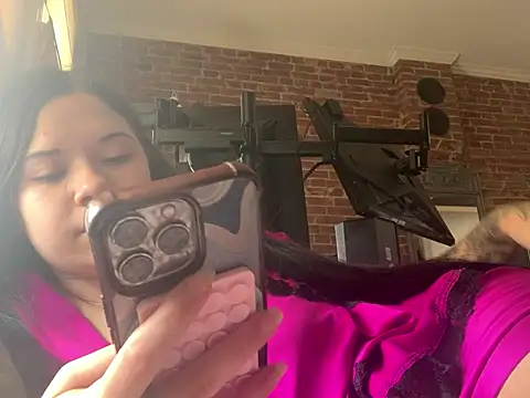 Jynx420friendly online show from July 12, 5:15 pm