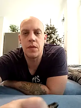 Kobradera1984 online show from December 16, 9:58 am