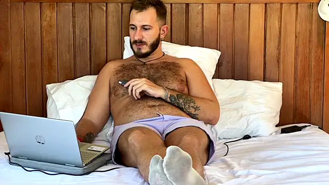 mrmaxiy online show from June 15, 7:32 am