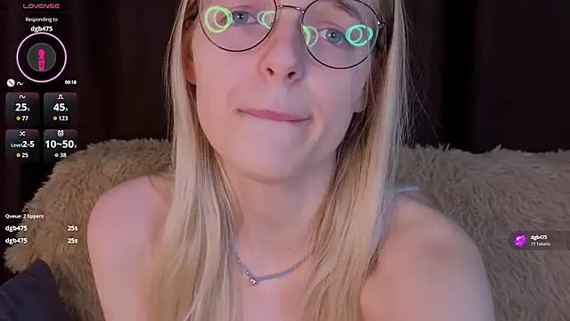 MonicaShiny online show from October 26, 6:03 pm