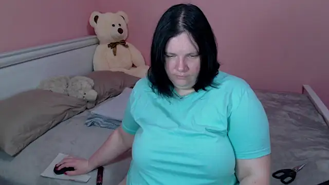  alexandra ray  online show from December 4, 11:08 am